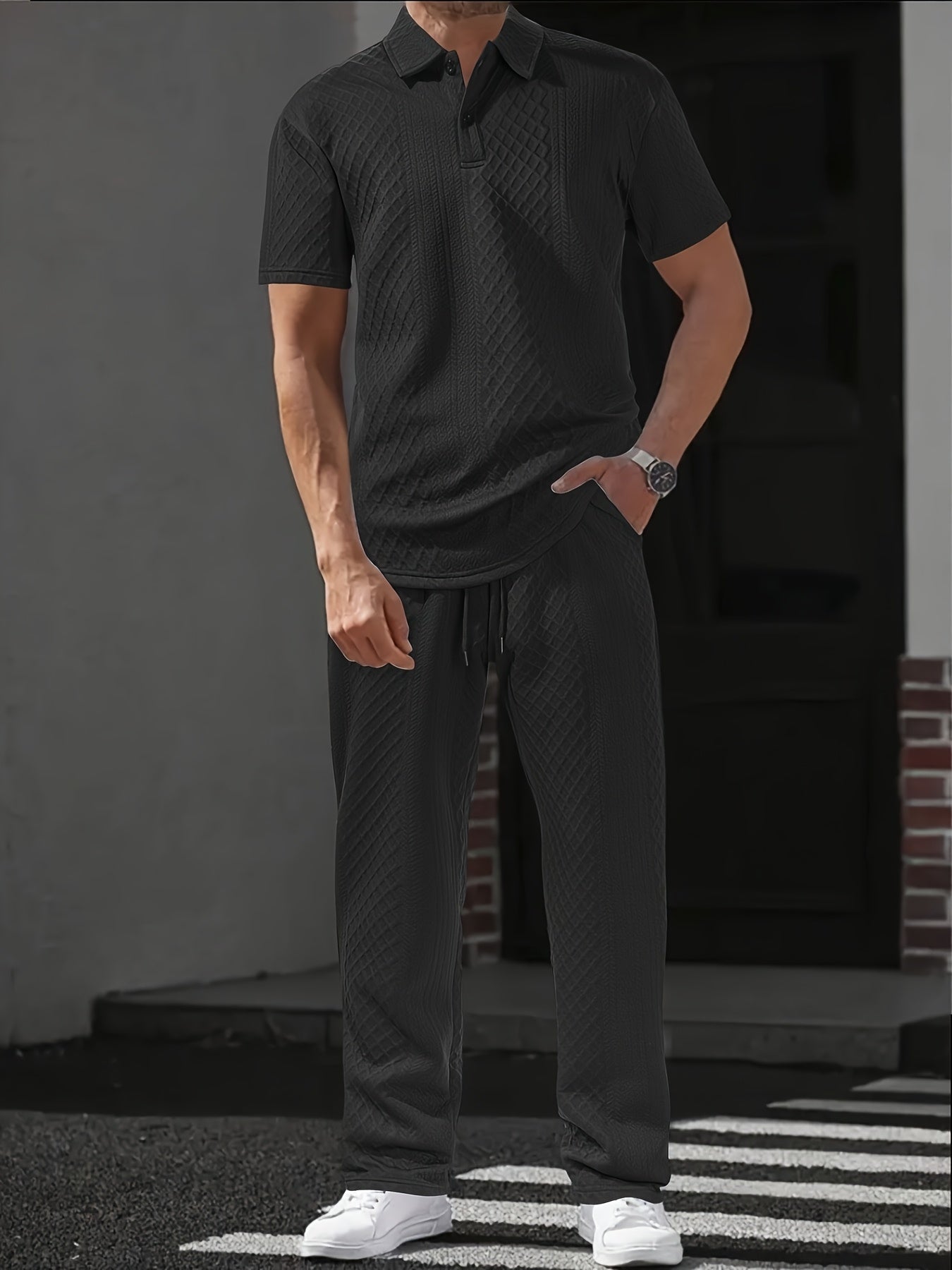 Ensemble homme | Polo à coupe décontractée et pantalon | Taille à cordon | Style smart casual