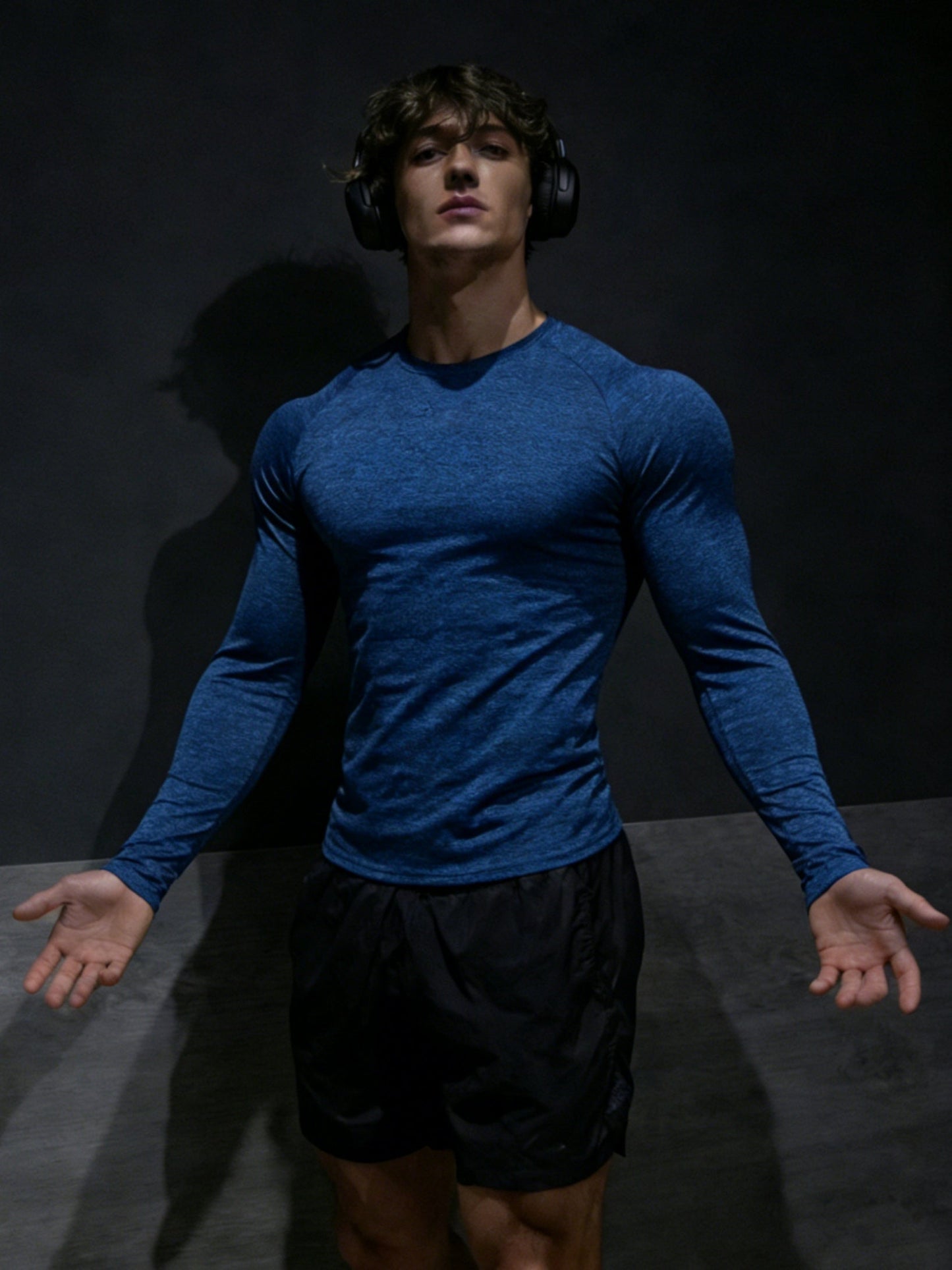 Men's Long Sleeve Compression T-Shirt with Muscle Fit | Gym Wear