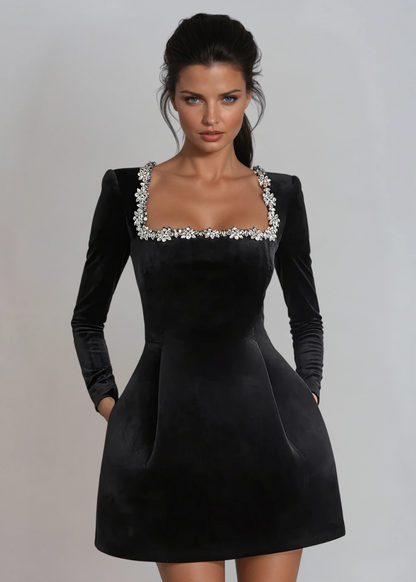 Rochie damă cu mâneci lungi și decolteu pătrat pentru petrecere | Mini