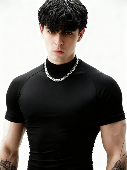 Men's Fitness Shirt | Fitted Short-Sleeve Shirt | Defined Silhouette | Modern Sports Look
