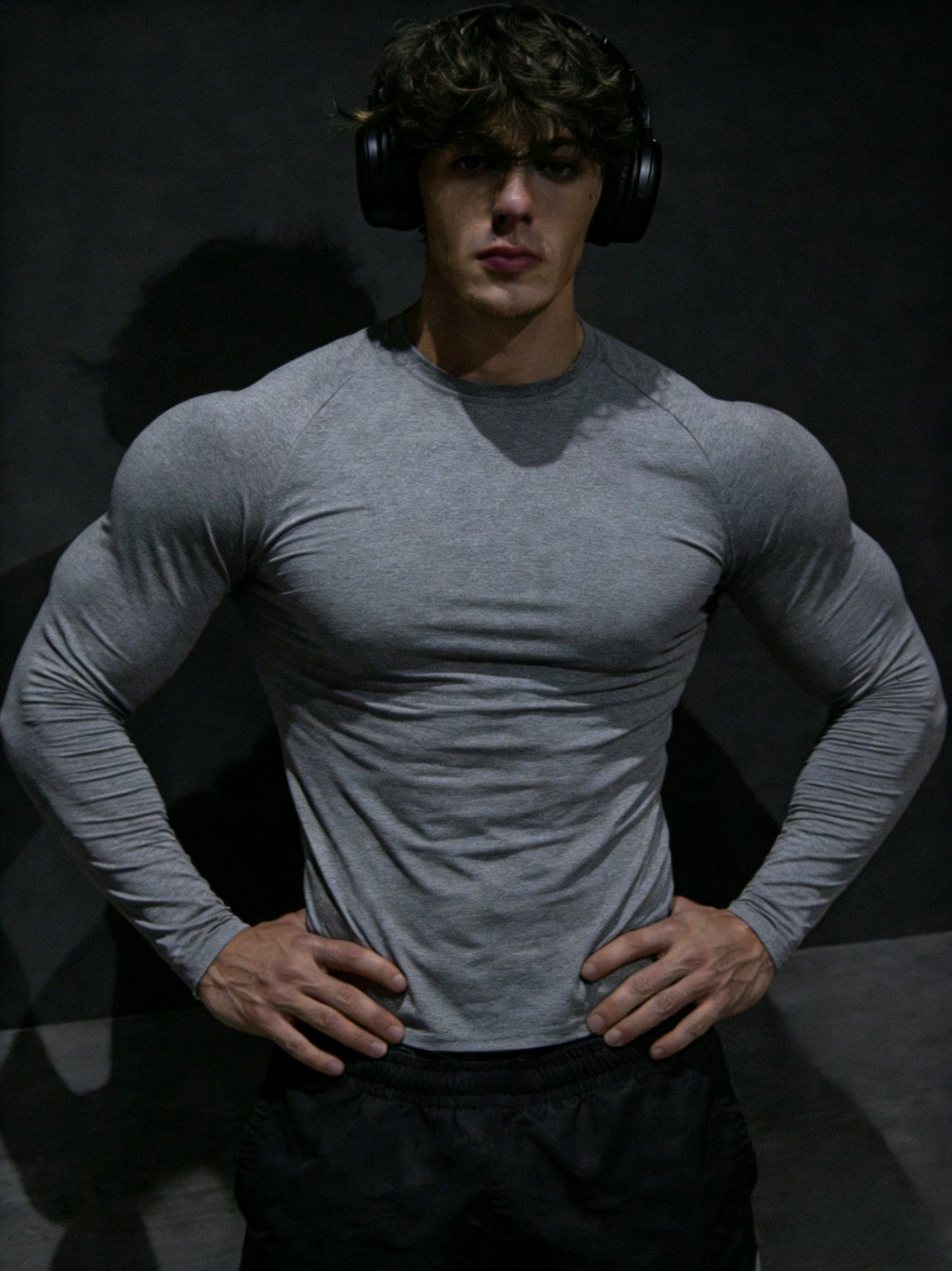 Men's Long Sleeve Compression T-Shirt with Muscle Fit | Gym Wear