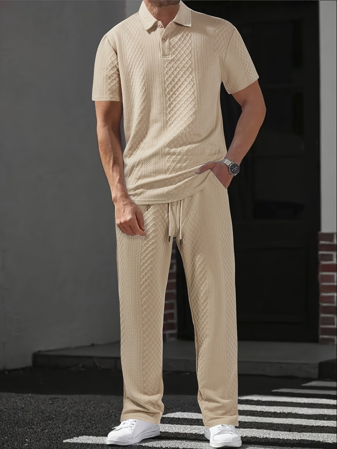 Ensemble homme | Polo à coupe décontractée et pantalon | Taille à cordon | Style smart casual
