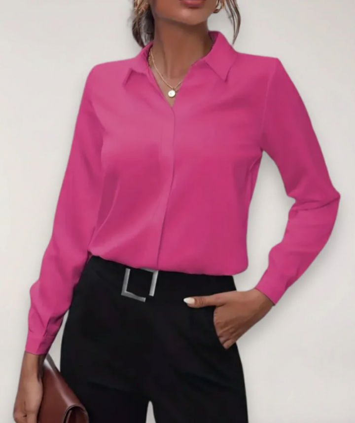 Hazel | Damen-Bluse mit Knöpfen fürs Büro im Frühling 3