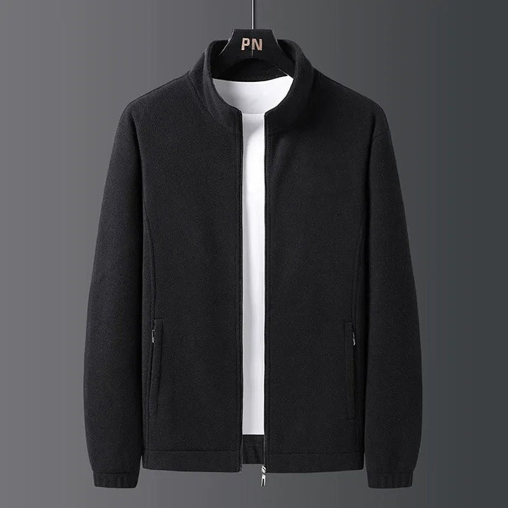 Herrenjacke – Normale Passform – Stehkragen – Durchgehender Reißverschluss – Elastischer Saum – Taschen