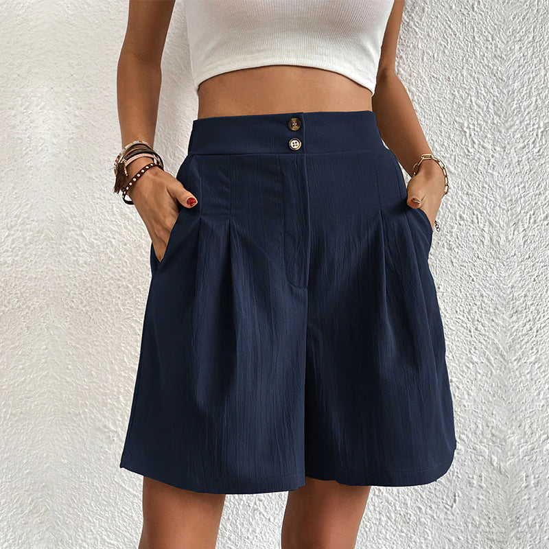 JUNI – ELEGANTE UND BEQUEME DAMENSHORTS 1