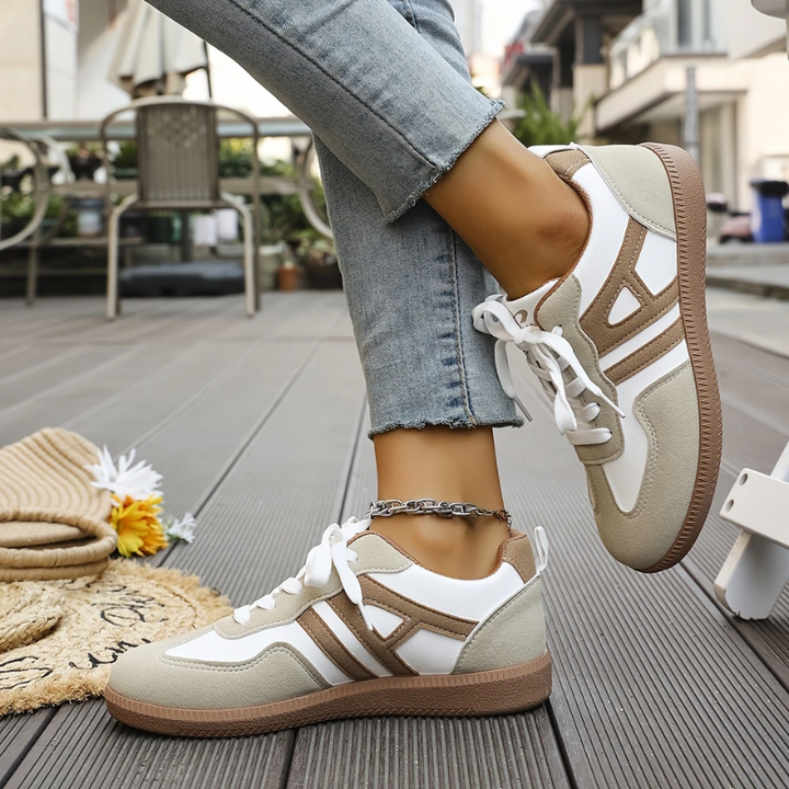 Kinley | Comfortable Sneakers with Laces