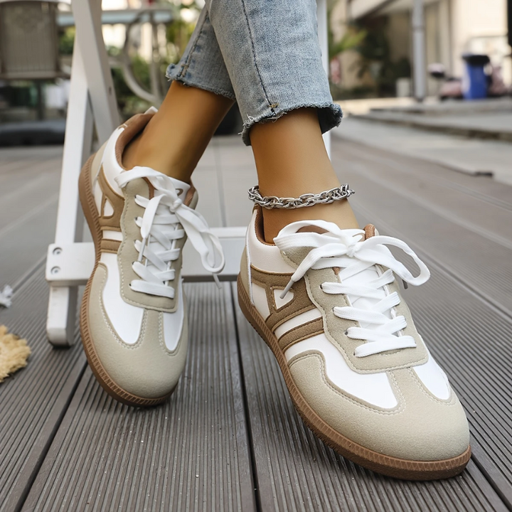 Kinley | Comfortable Sneakers with Laces
