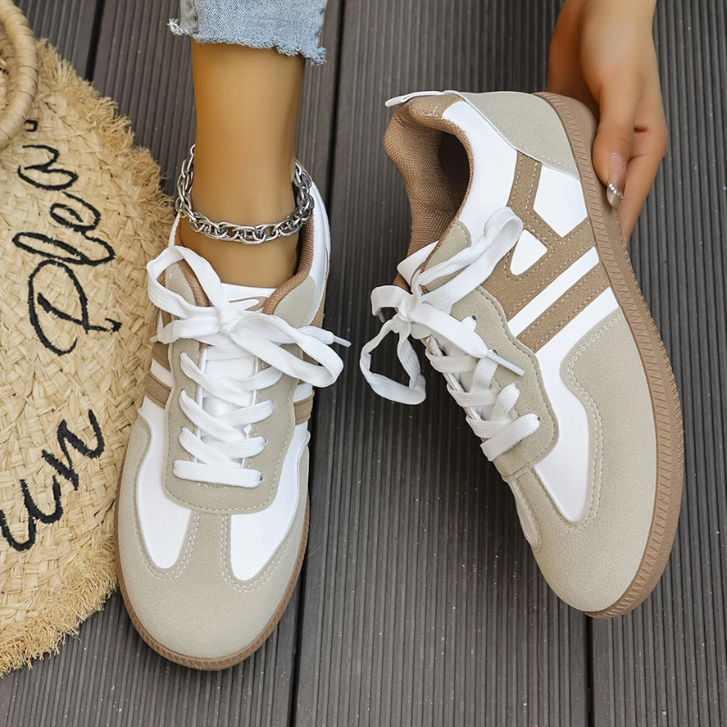 Kinley | Comfortable Sneakers with Laces