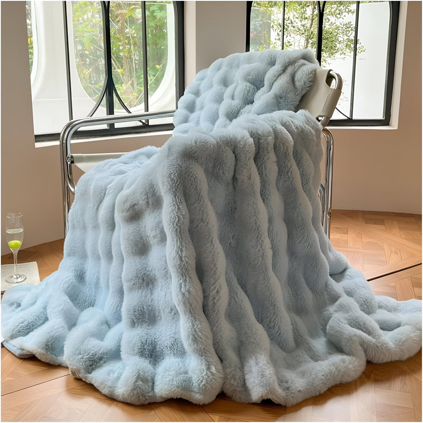 LuxeFleece - Kuschelige und elegante Wärmedecke für unterwegs Komfort 9