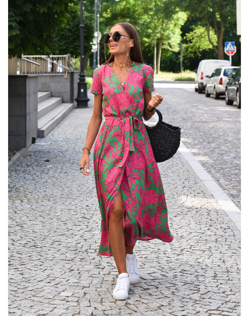 Marlene | Damen-Wickelkleid mit Blumenmuster und V-Ausschnitt | Midi 1