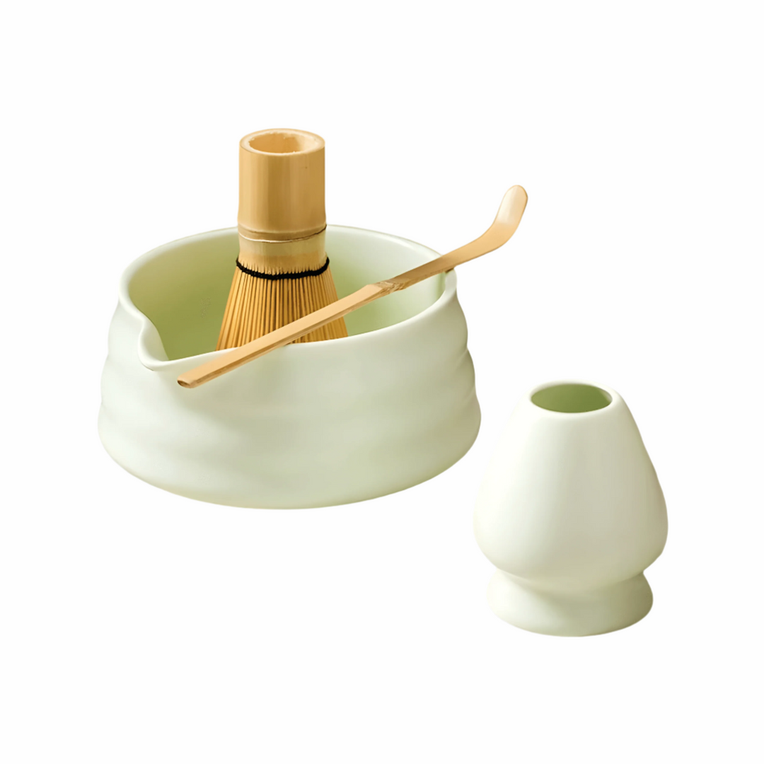 Ensemble Matcha – Un ensemble traditionnel pour préparer le matcha avec bol, parfait pour se détendre à la maison.