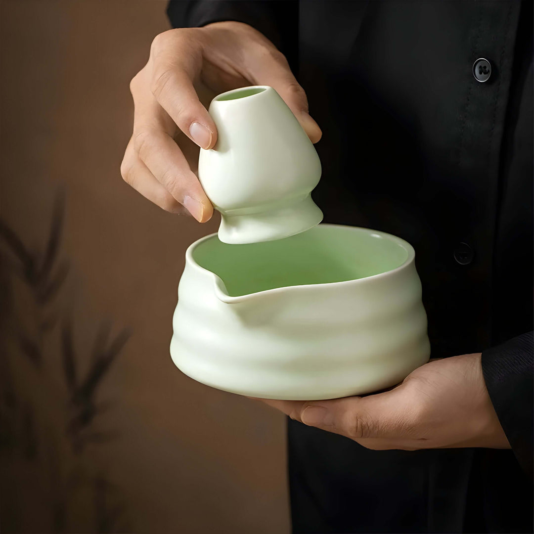 Ensemble Matcha – Un ensemble traditionnel pour préparer le matcha avec bol, parfait pour se détendre à la maison.