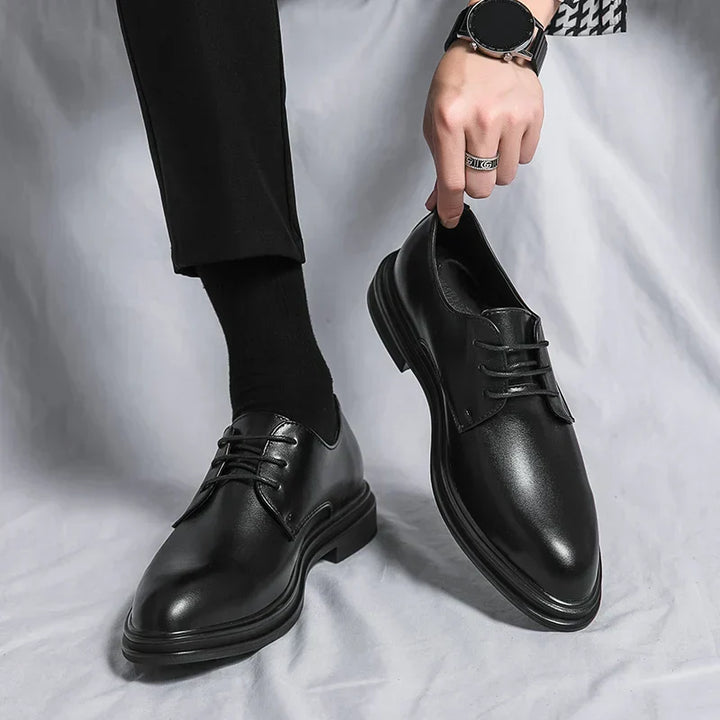 Men's classic lace-up shoes | Oxford style