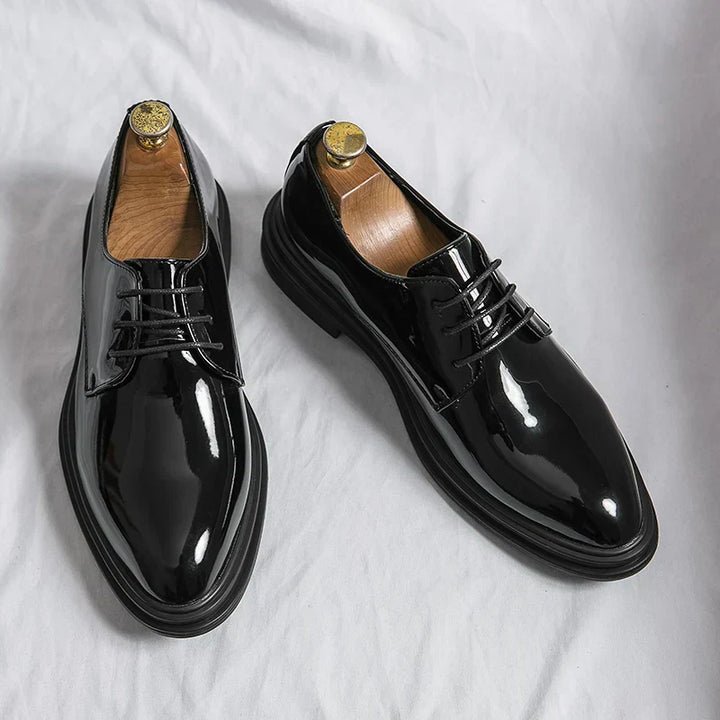 Men's classic lace-up shoes | Oxford style