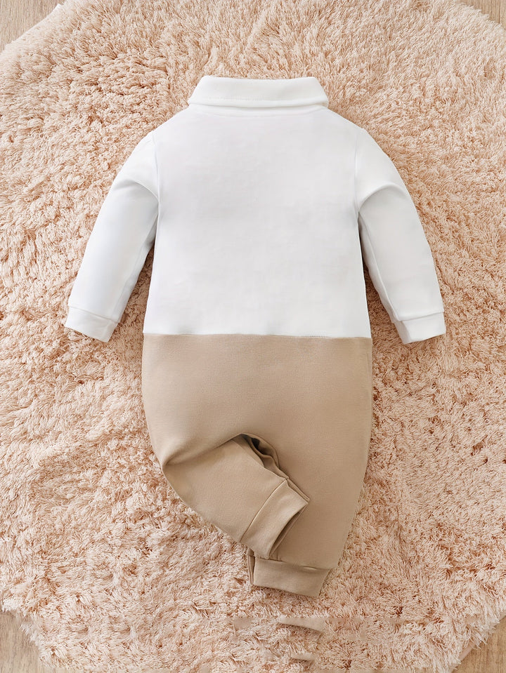Olindo Gentleman Romper – Schicker Babyanzug mit Fliege