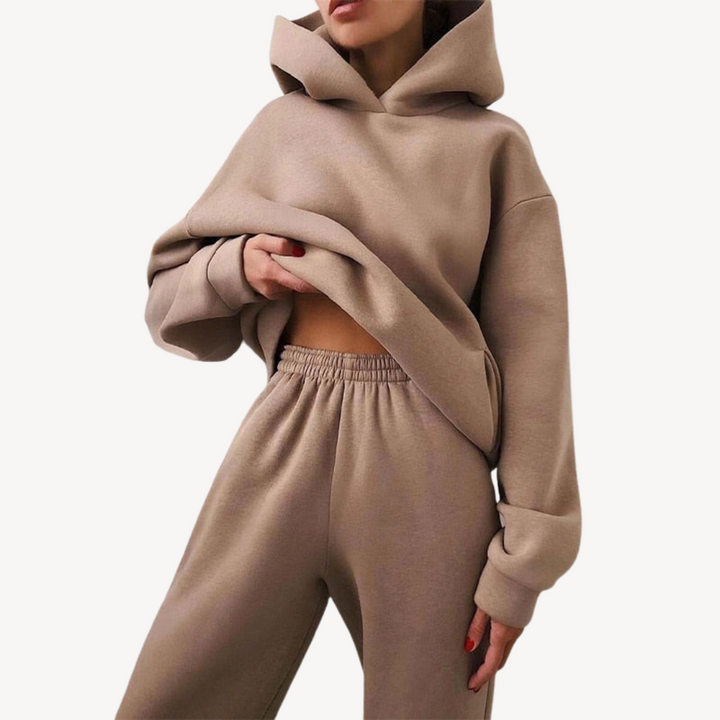 Oversized Hoodie und Jogger Set | Damenmode für Freizeit und Entspannung