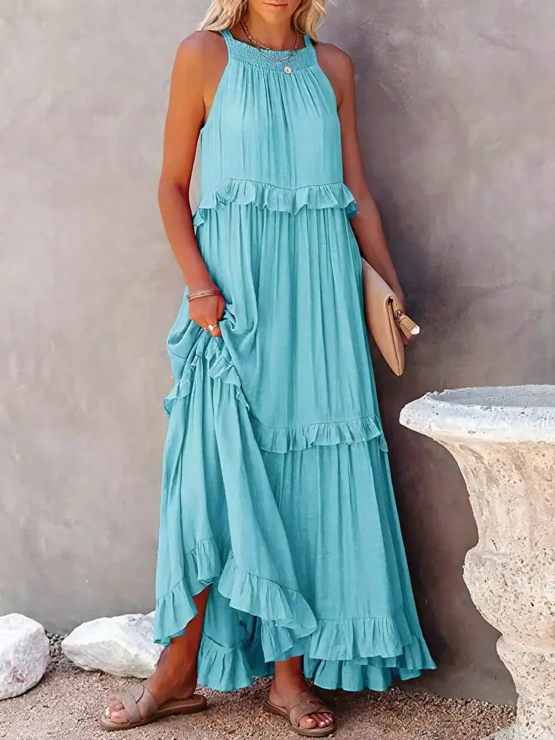 Robyn – Maxikleid mit Neckholder und Rüschen 9