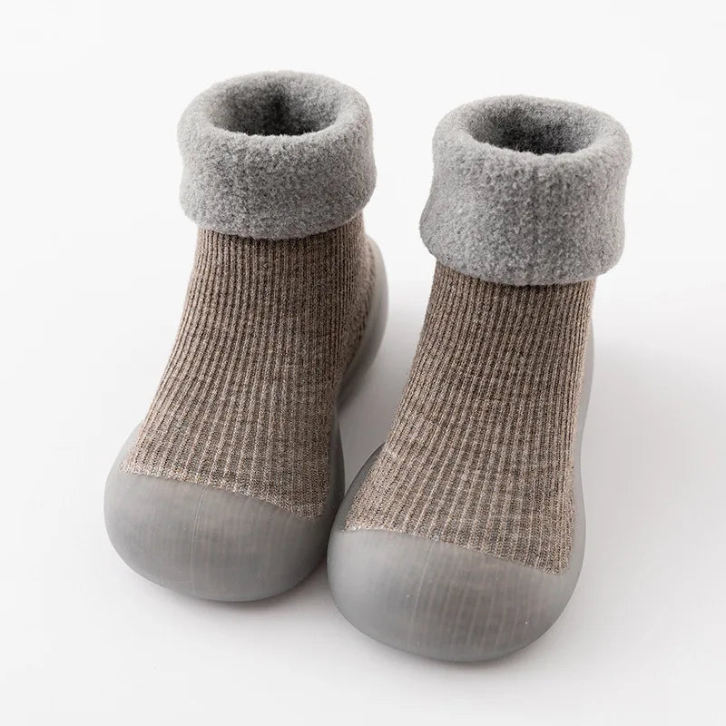 Rutschfeste Haussocken-Schuhe für Kleinkinder