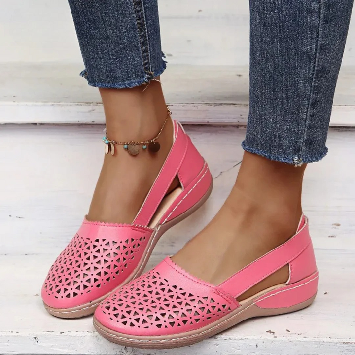 Damskie perforowane płaskie buty | Lato