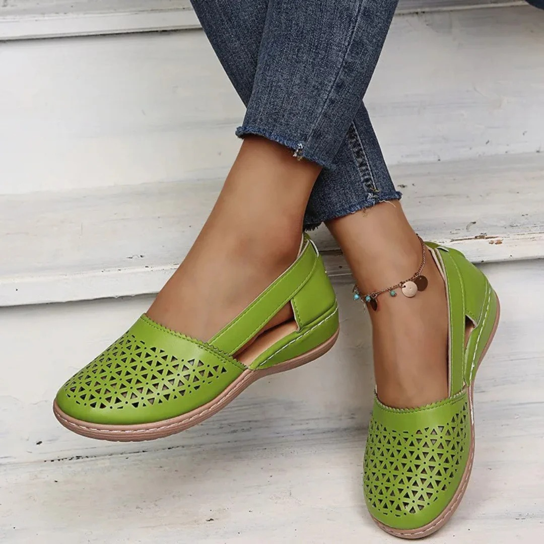 Damskie perforowane płaskie buty | Lato