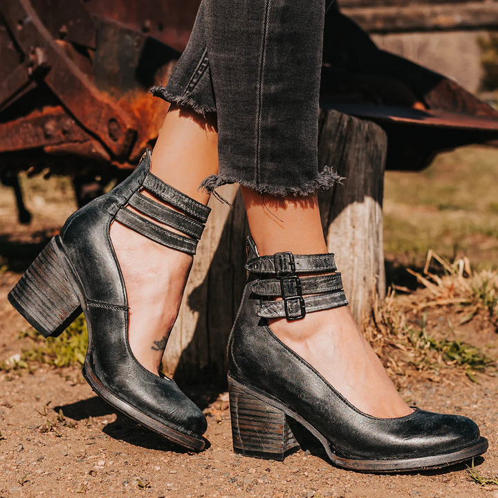 Verona | Vintage Pumps mit Knöchelriemen