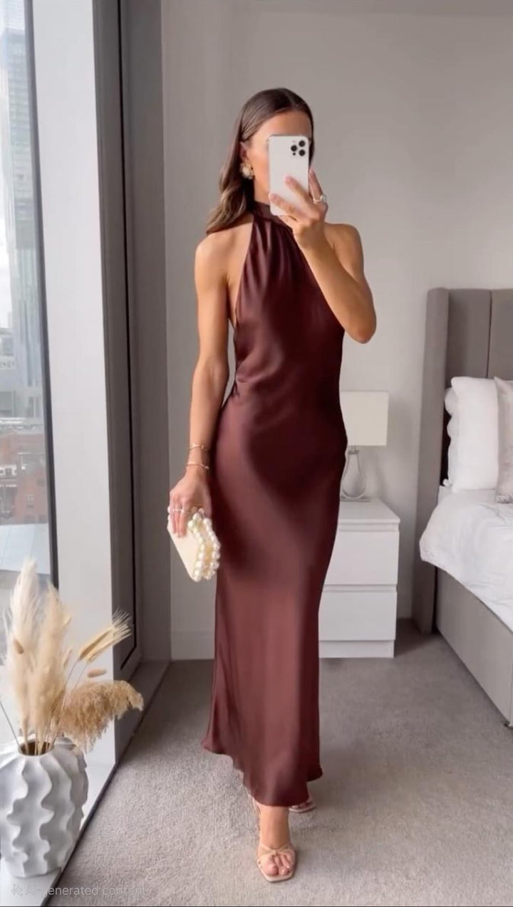 Rochie maxi damă | Croială strâmtă cu bretea la gât | Design deschis la spate | Look elegant pentru ocazii speciale