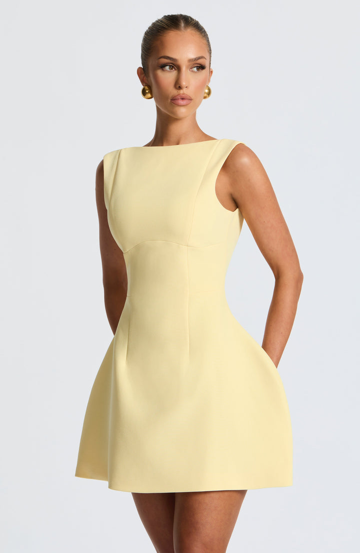 Rochie mini damă fără mâneci | Rochie evazată în stil skater