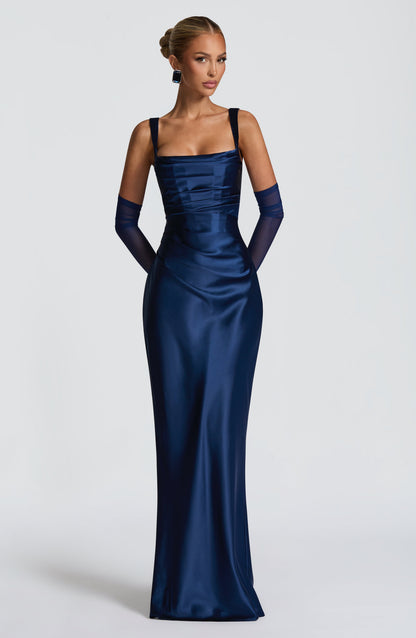 Damen Kleid mit eckigem Ausschnitt breiten Trägern | Maxi