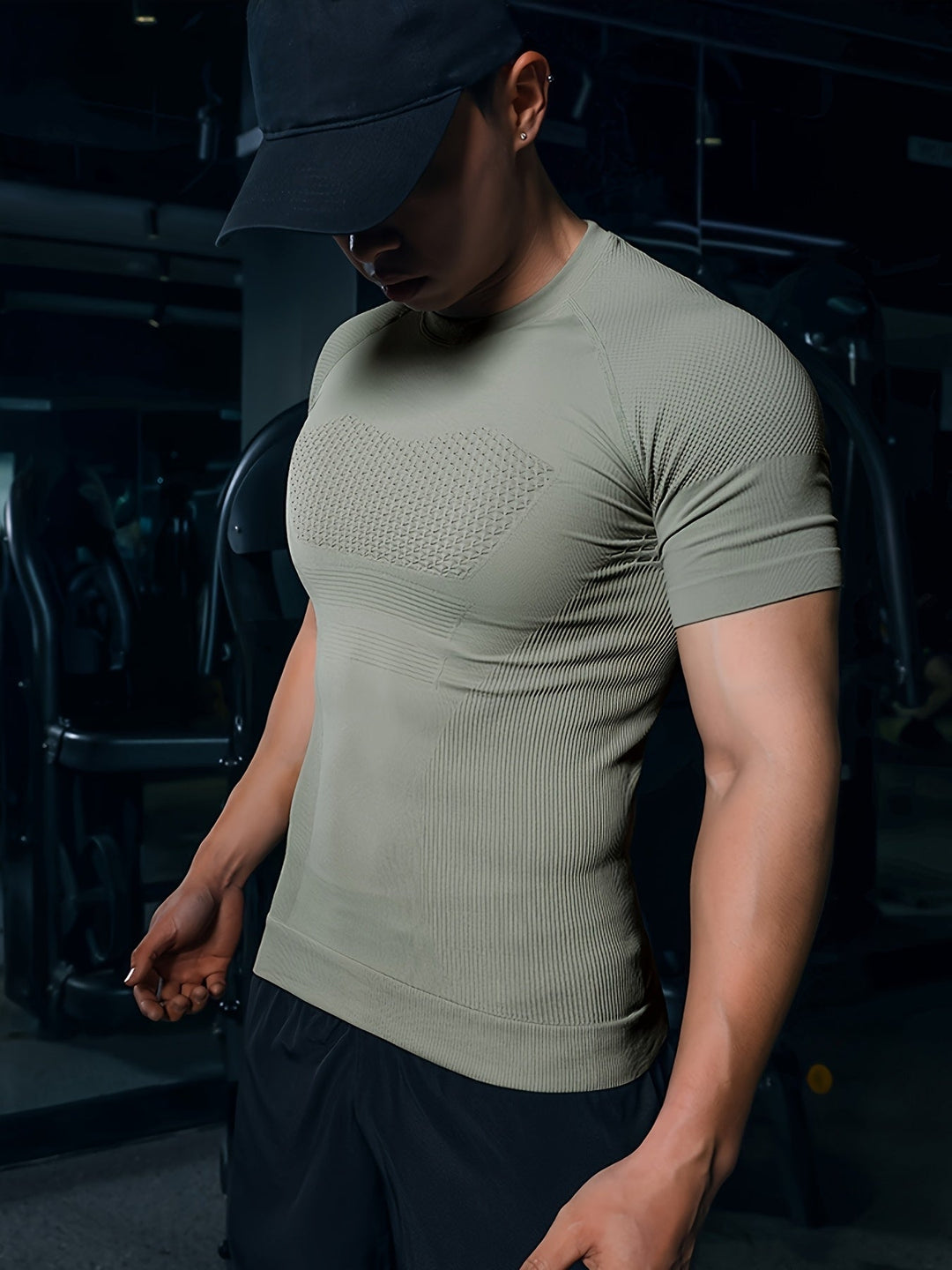 Pánské fitness tričko | Přiléhavé krátké tričko | Definovaná silueta | Moderní vzhled sportovního oblečení