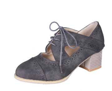 Damskie buty z wycięciami i sznurowaniem | Klasyczne