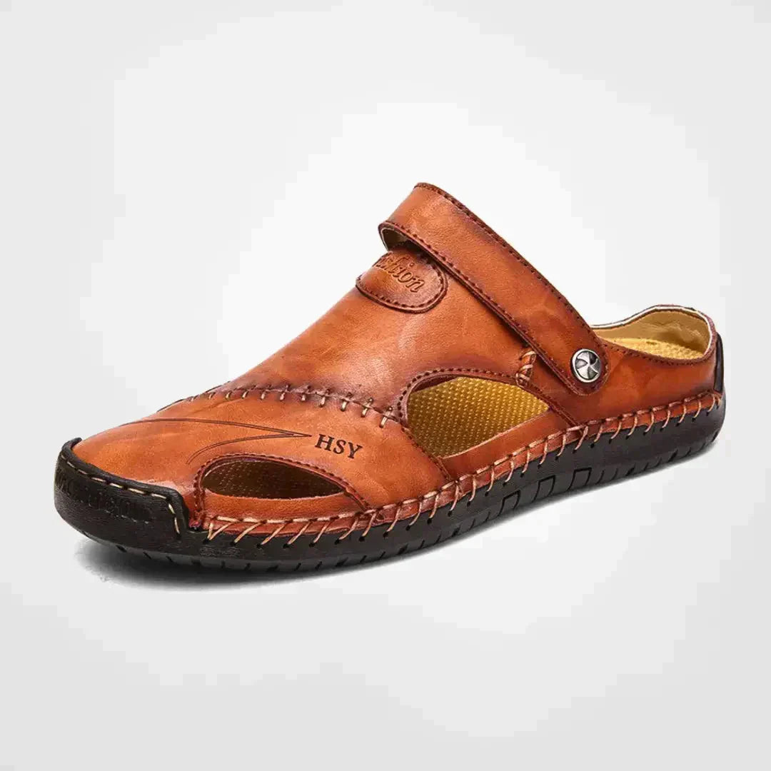 Sandali da uomo con design traforato, punta chiusa, modello slip-on | Chiusura a strappo