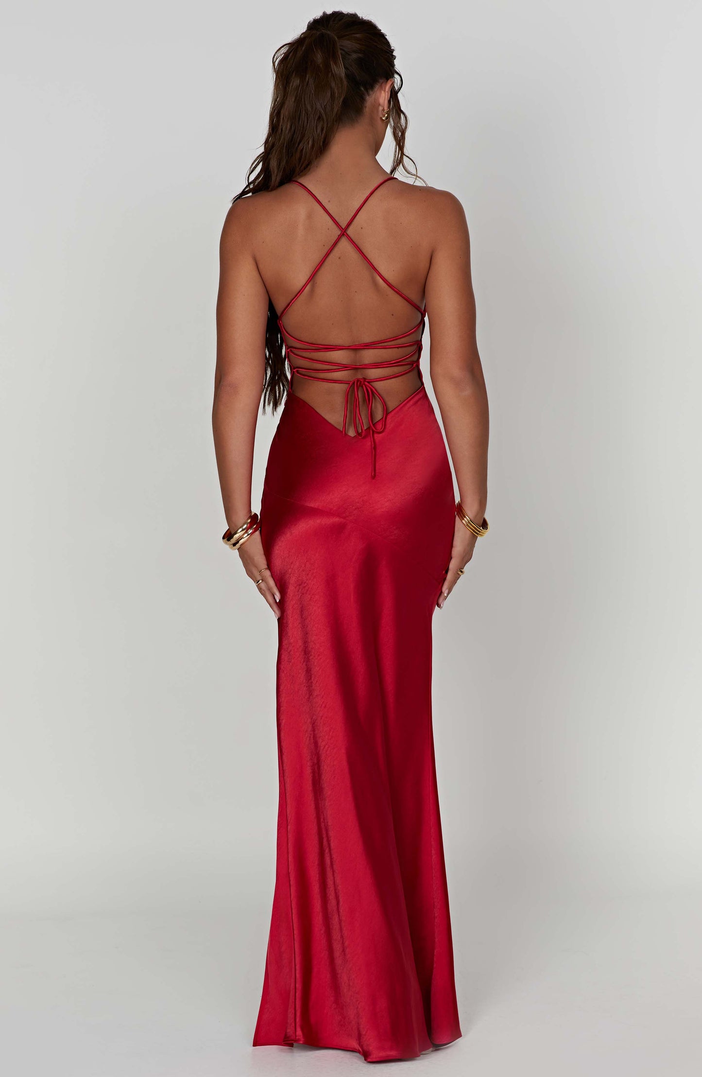 Abito da donna con spalline e spacco senza maniche | Maxi