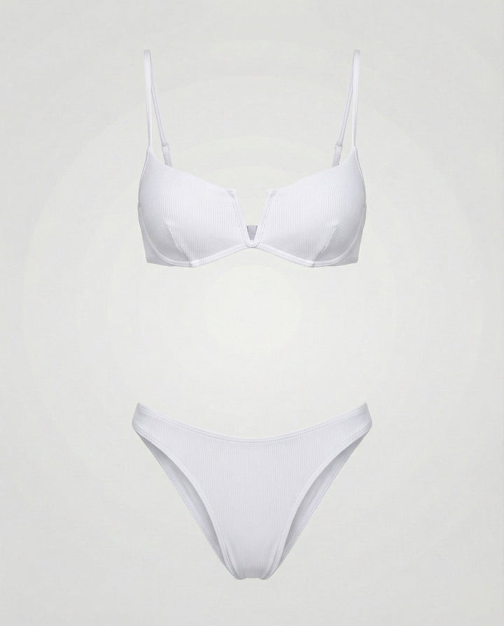 Damski bikini z fiszbinami i efektem push-up | Regulowane ramiączka