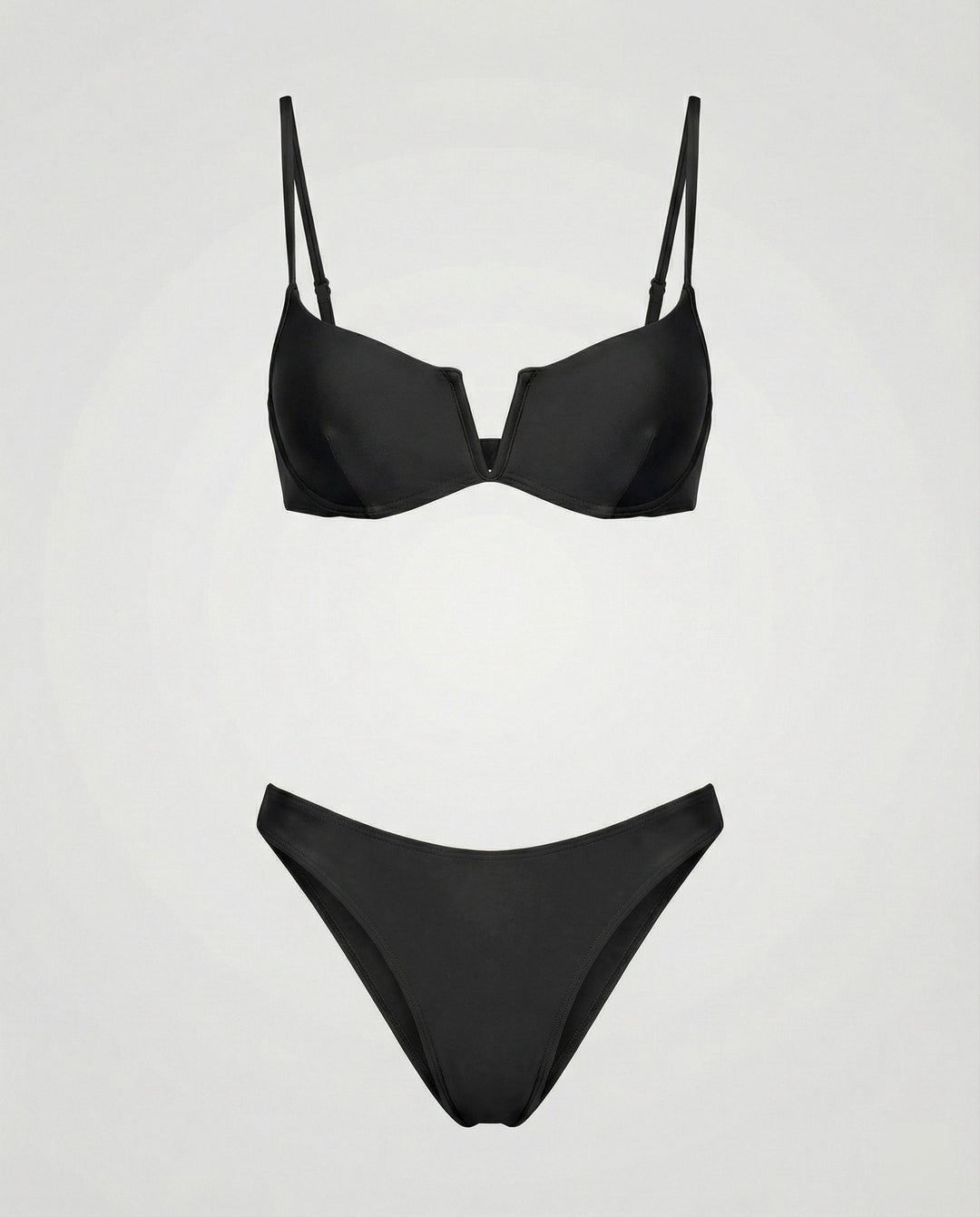 Damski bikini z fiszbinami i efektem push-up | Regulowane ramiączka