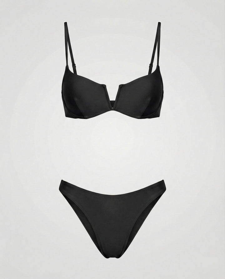 Damski bikini z fiszbinami i efektem push-up | Regulowane ramiączka